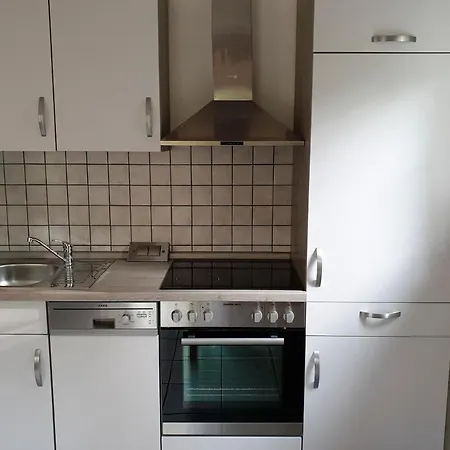 Ferienhaushaelfte Zum Plauer 度假居 Lenz