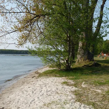 Ferienhaushaelfte Zum Plauer בית נופש Lenz