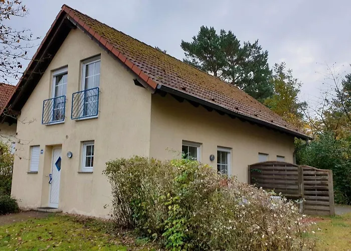 Ferienhaushaelfte Zum Plauer