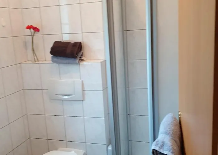 Ferienhaushaelfte Zum Plauer בית נופש *